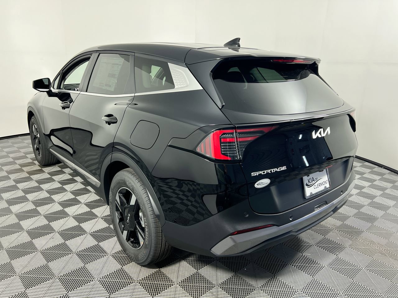 New 2026 Kia Sportage LX image 7