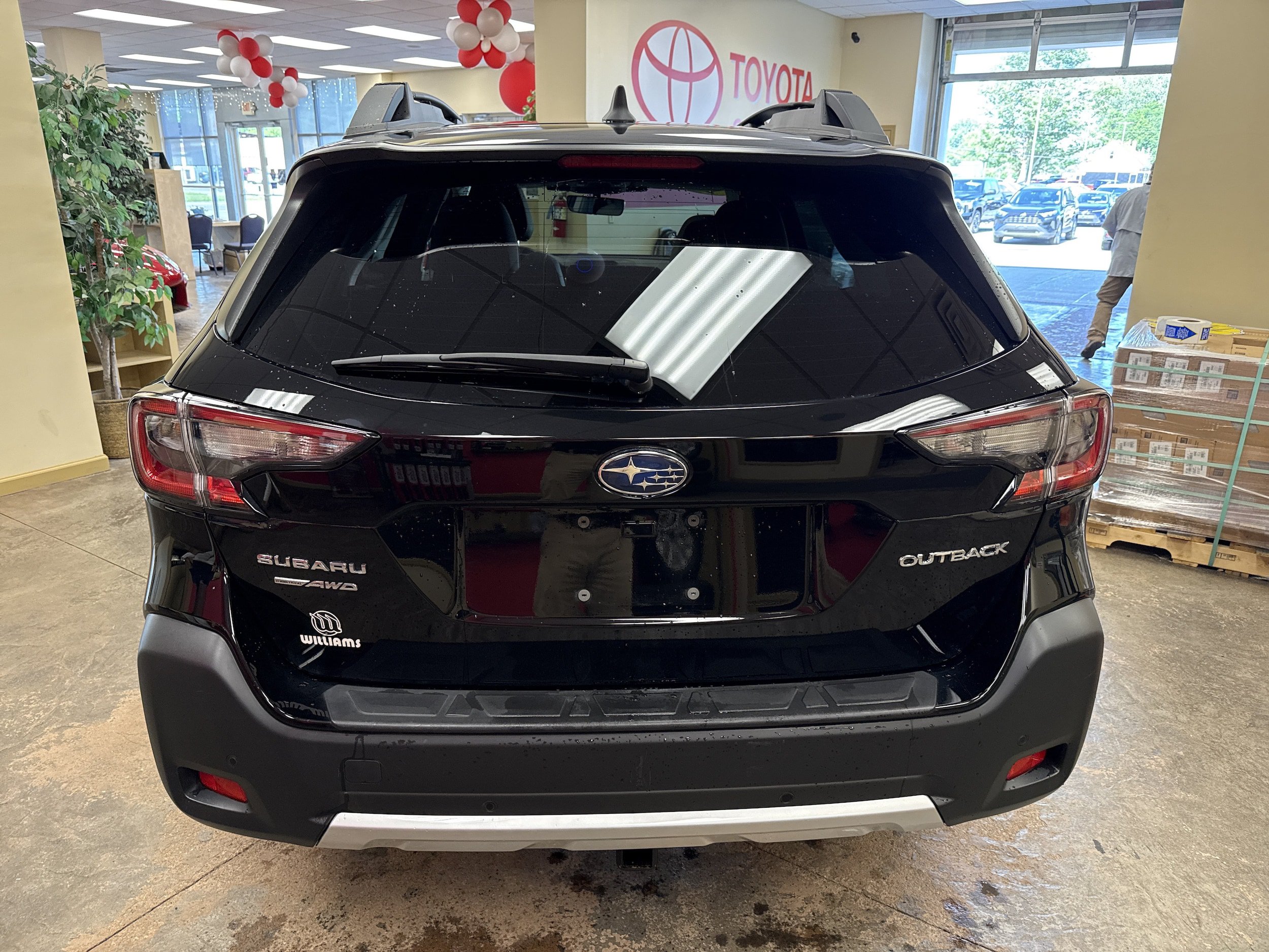Used 2025 Subaru Outback Limited AWD/4WD image 9