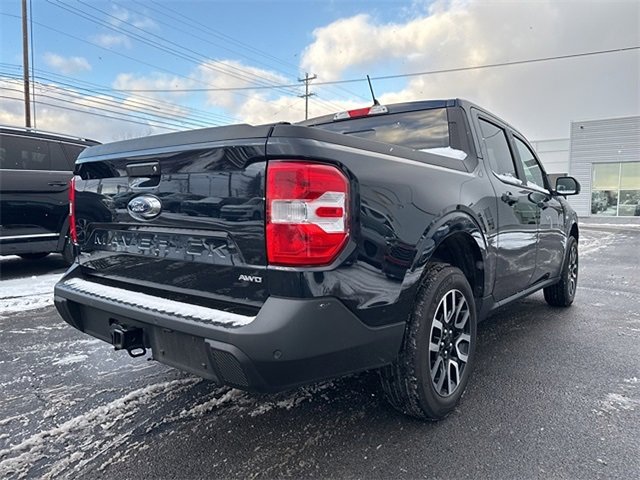 Used 2023 Ford Maverick Lariat w/ Lariat Luxury Package image 3