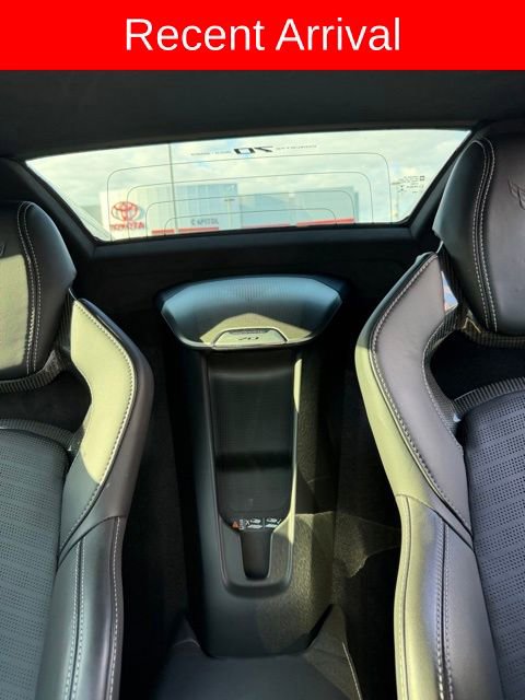 Used 2023 Chevrolet Corvette Stingray Premium Conv w/ Z51 Performance Package RWD image 9