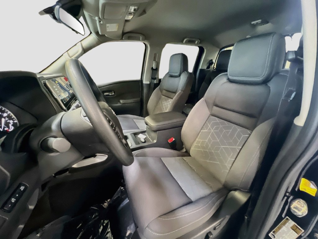 New 2026 Nissan Frontier SV w/ Tow Package RWD image 19