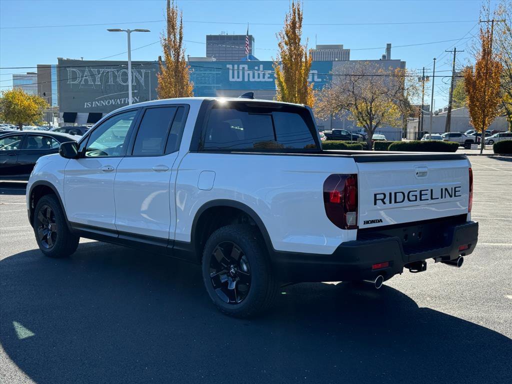 New 2026 Honda Ridgeline Black Edition image 9