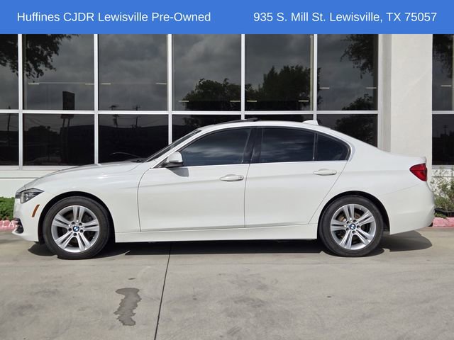 Used 2017 BMW 330i Sedan image 4