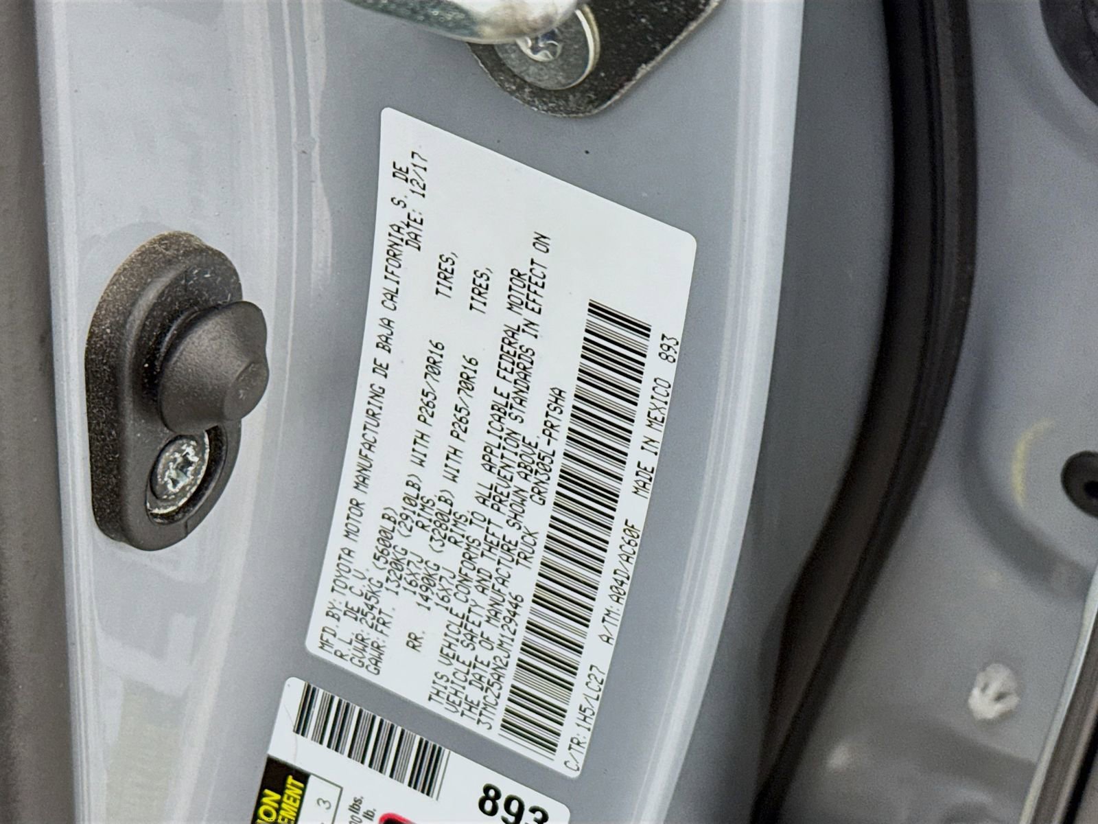 Used 2018 Toyota Tacoma TRD Off-Road image 23