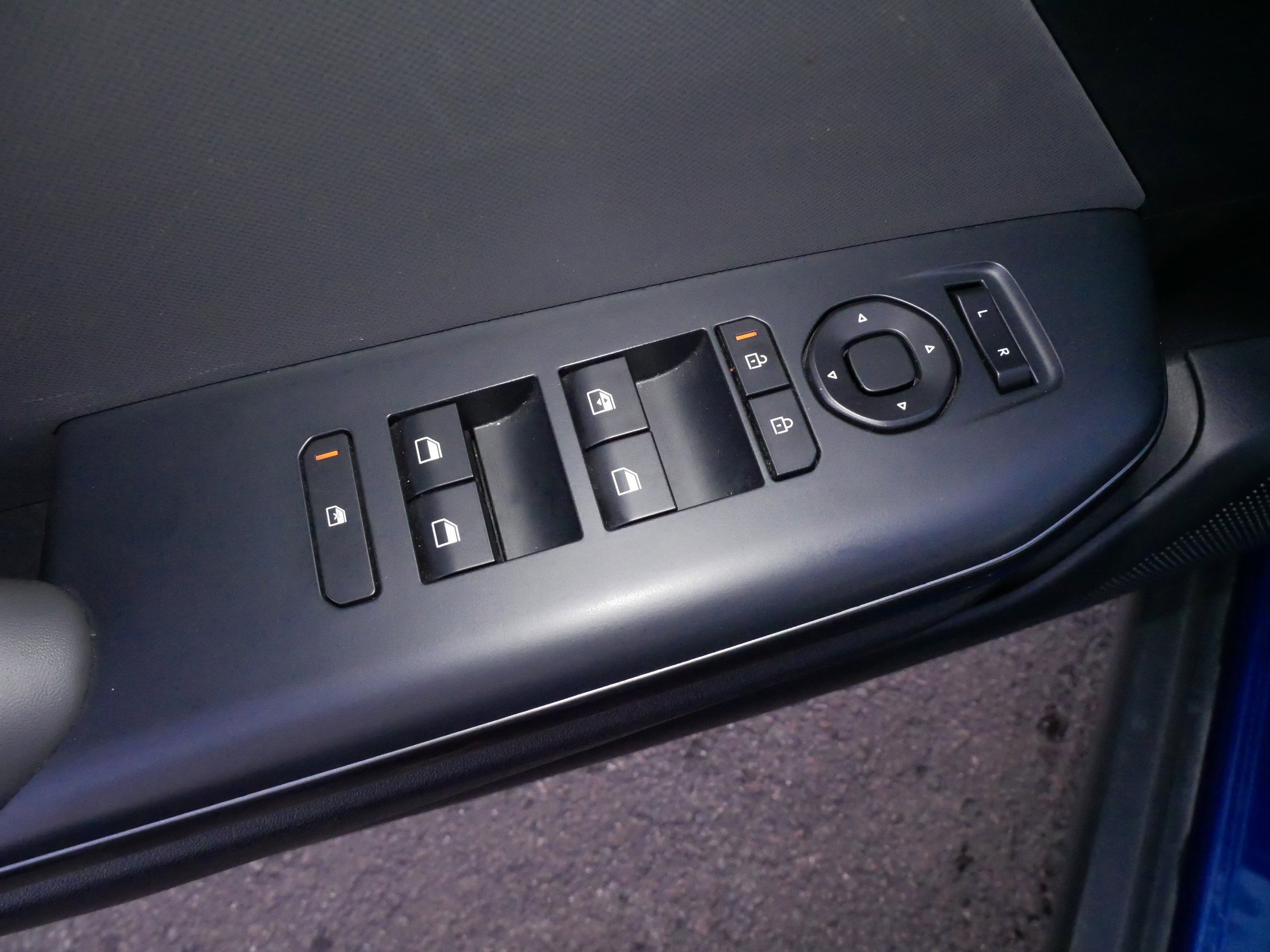 Used 2025 Kia K4 LXS image 19