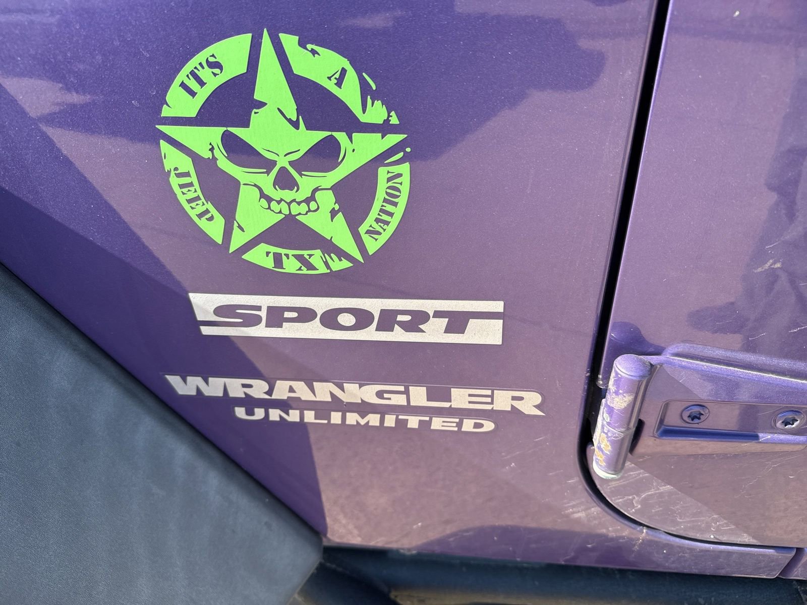 Used 2017 Jeep Wrangler Unlimited Sport w/ Connectivity Group image 11