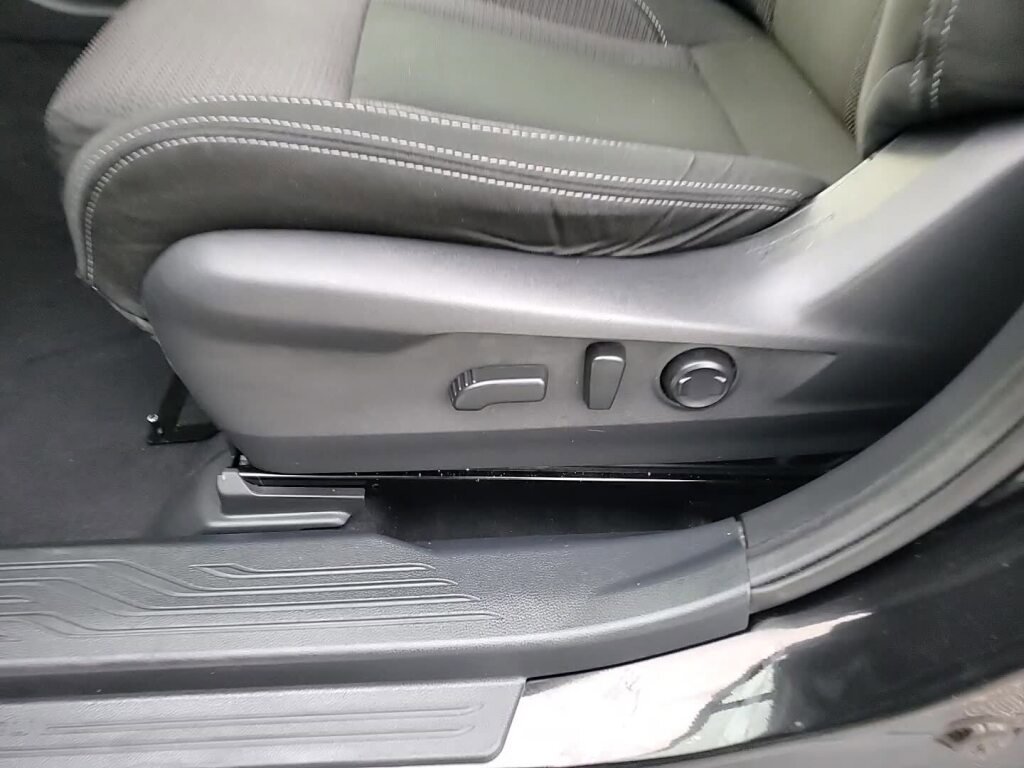 Certified 2024 Subaru Outback Premium image 18