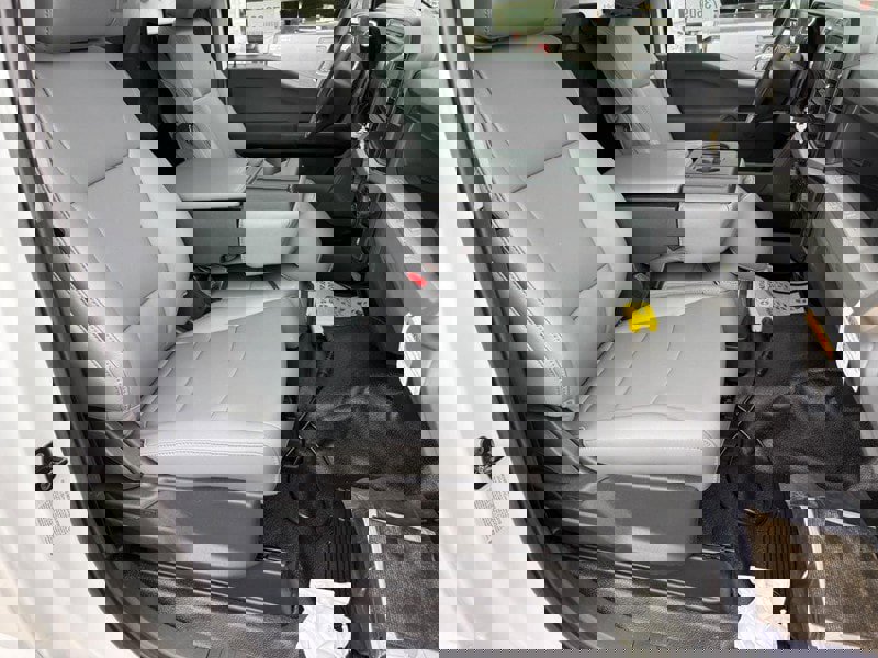 New 2025 Ford F450 XL w/ XL Chrome Package image 31
