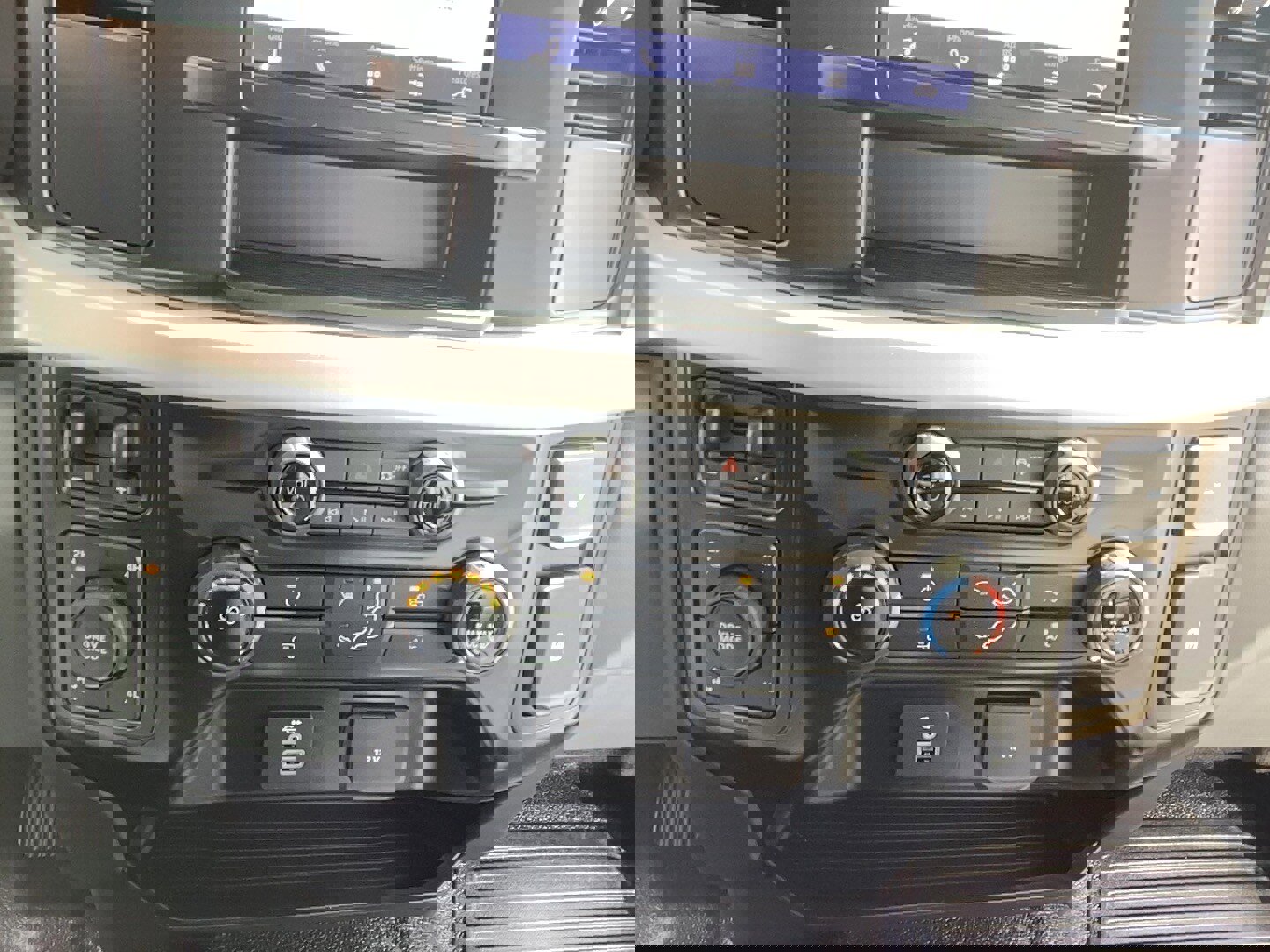 New 2026 Ford F250 XL image 21