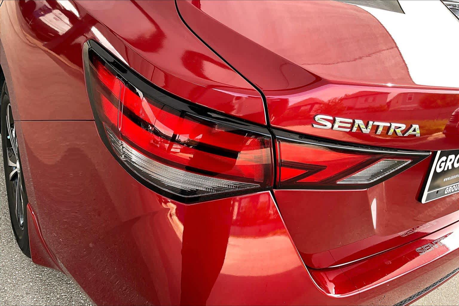 Certified 2023 Nissan Sentra SV FWD image 28