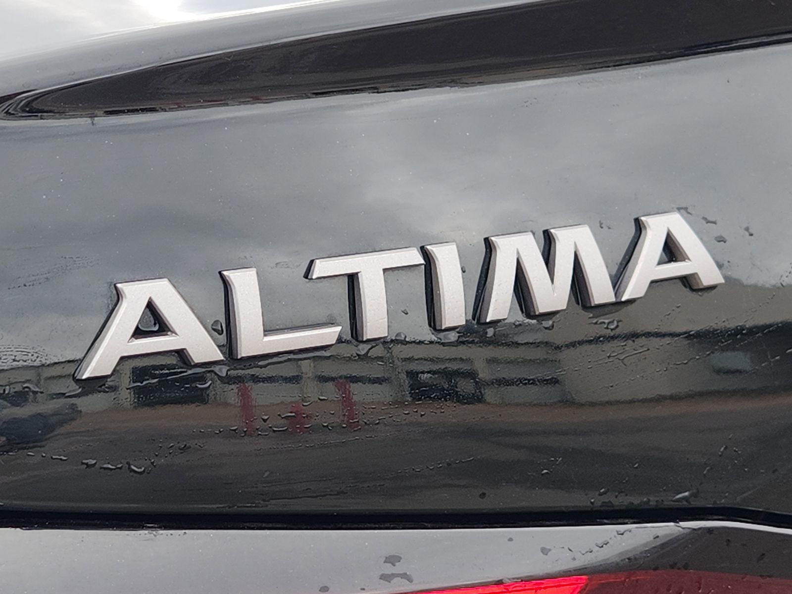 Used 2023 Nissan Altima 2.5 SV AWD/4WD image 12