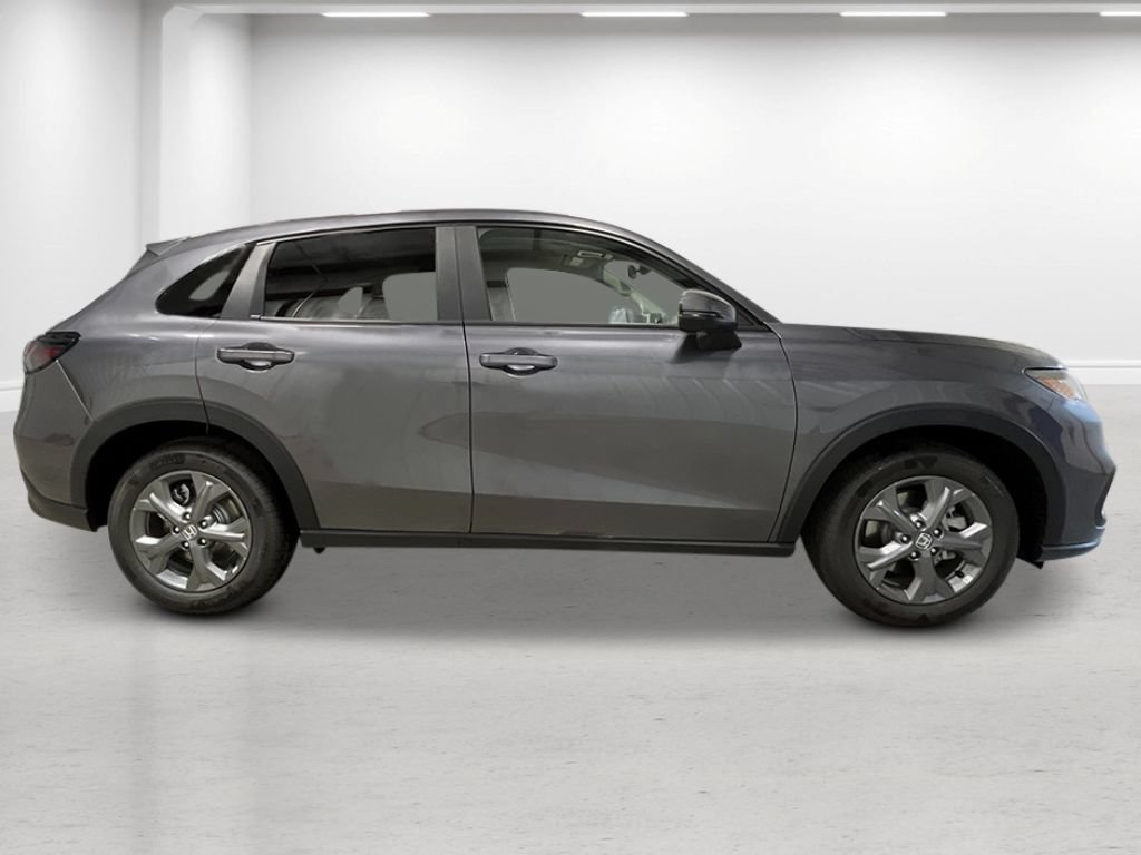 New 2027 Honda HR-V LX image 7