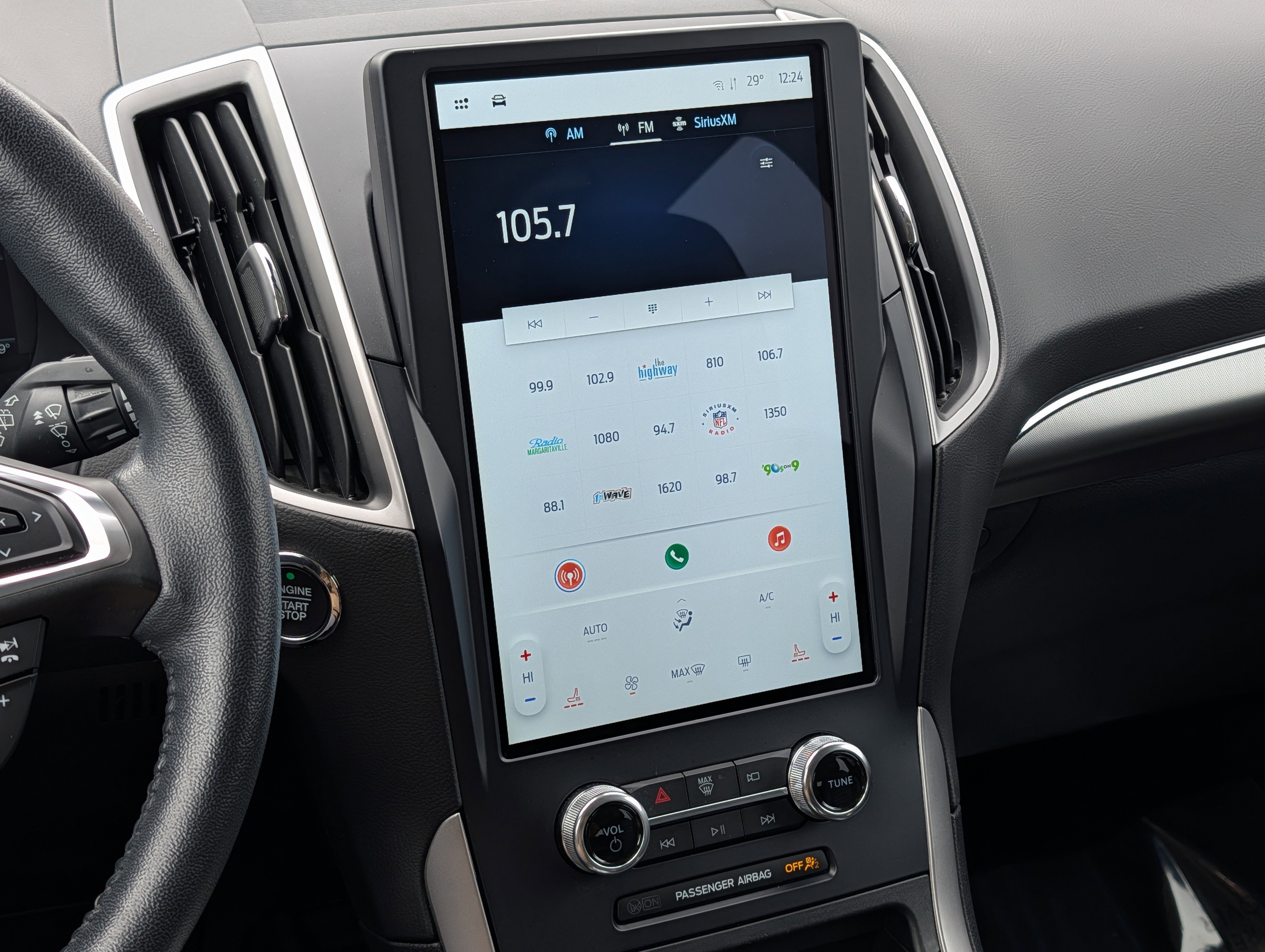 Certified 2022 Ford Edge SEL image 18