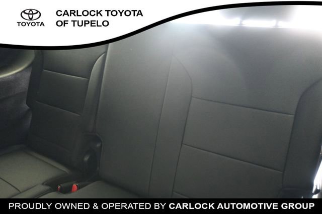 Used 2025 Chevrolet Traverse RS w/ LPO, Cargo Package FWD image 33
