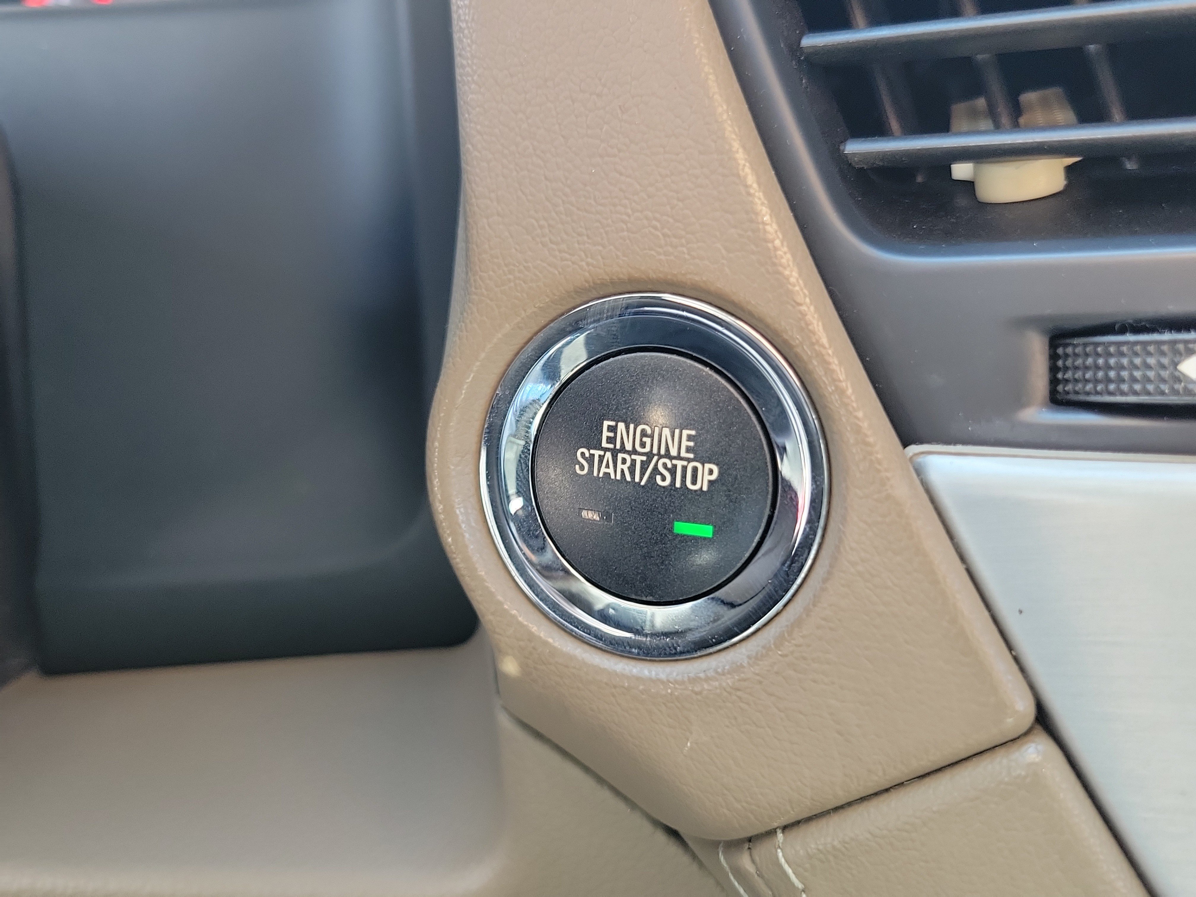 Used 2019 GMC Yukon SLT w/ Open Road Package RWD image 23
