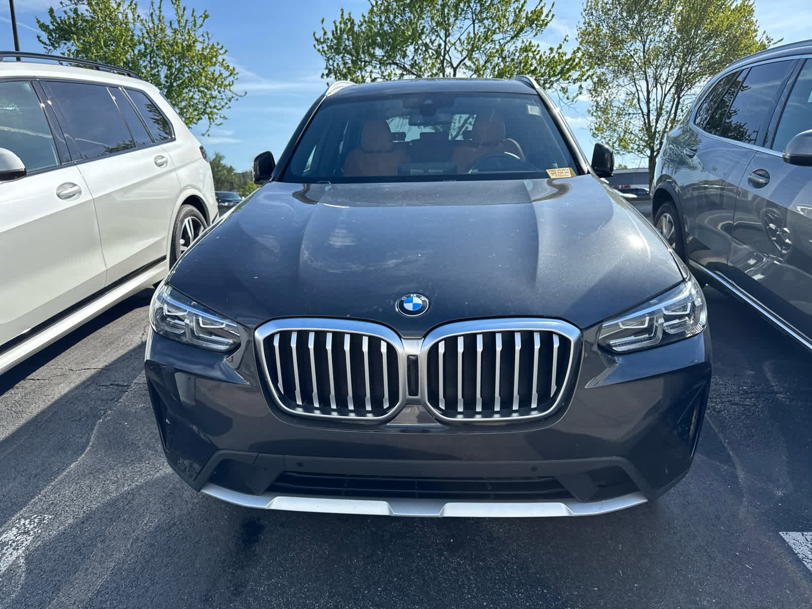 Used 2024 BMW X3 xDrive30i w/ Premium Package AWD/4WD image 3