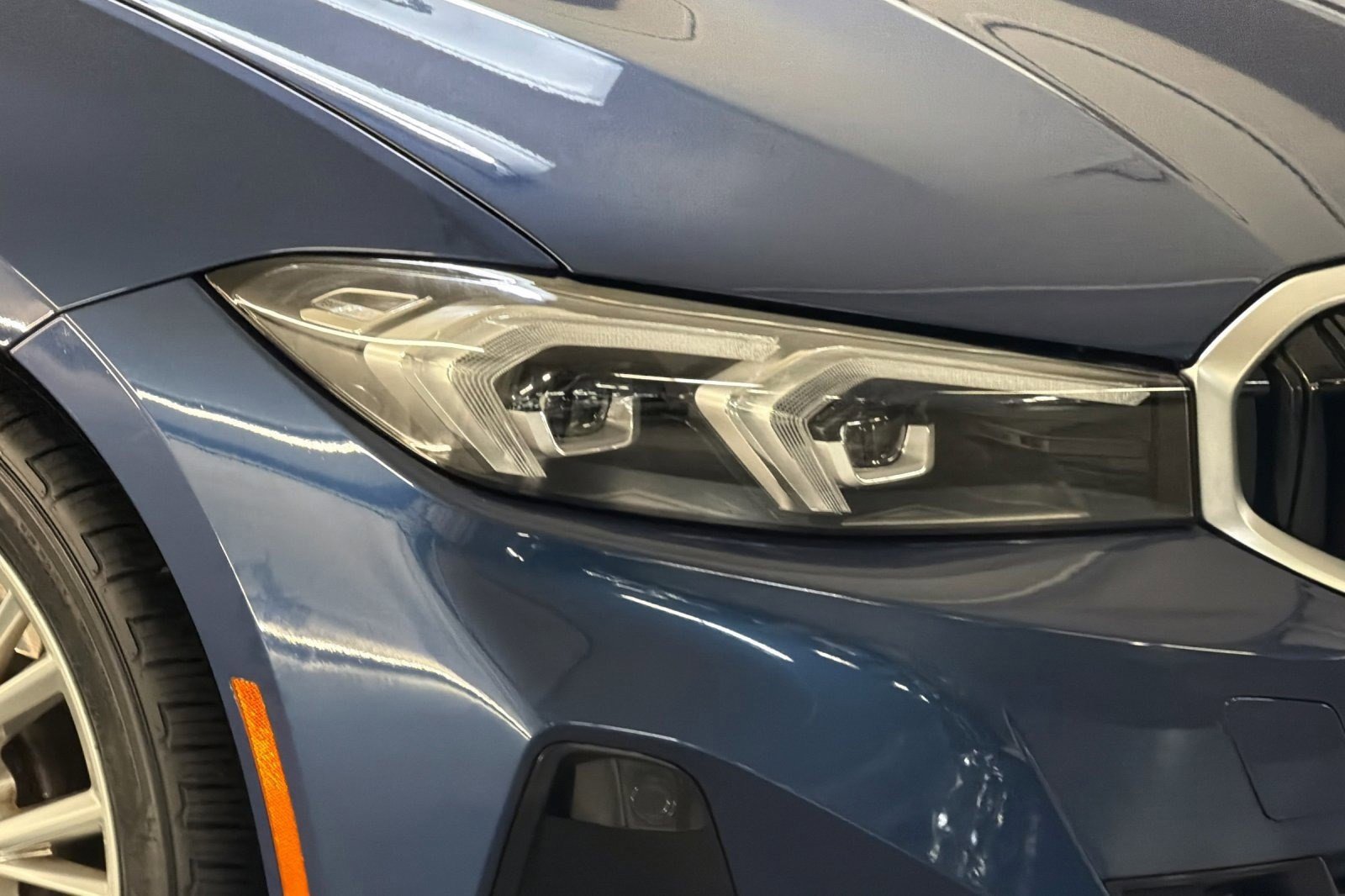 Certified 2023 BMW 330e w/ Driving Assistance Package image 10