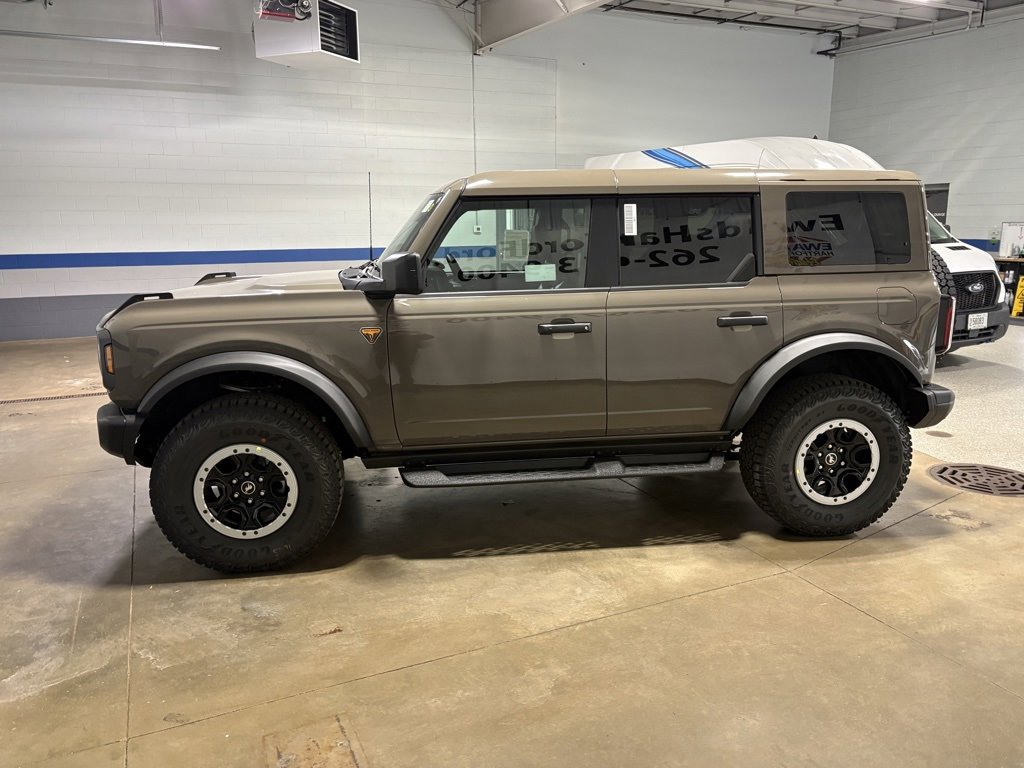 New 2025 Ford Bronco Badlands w/ Sasquatch Package image 5