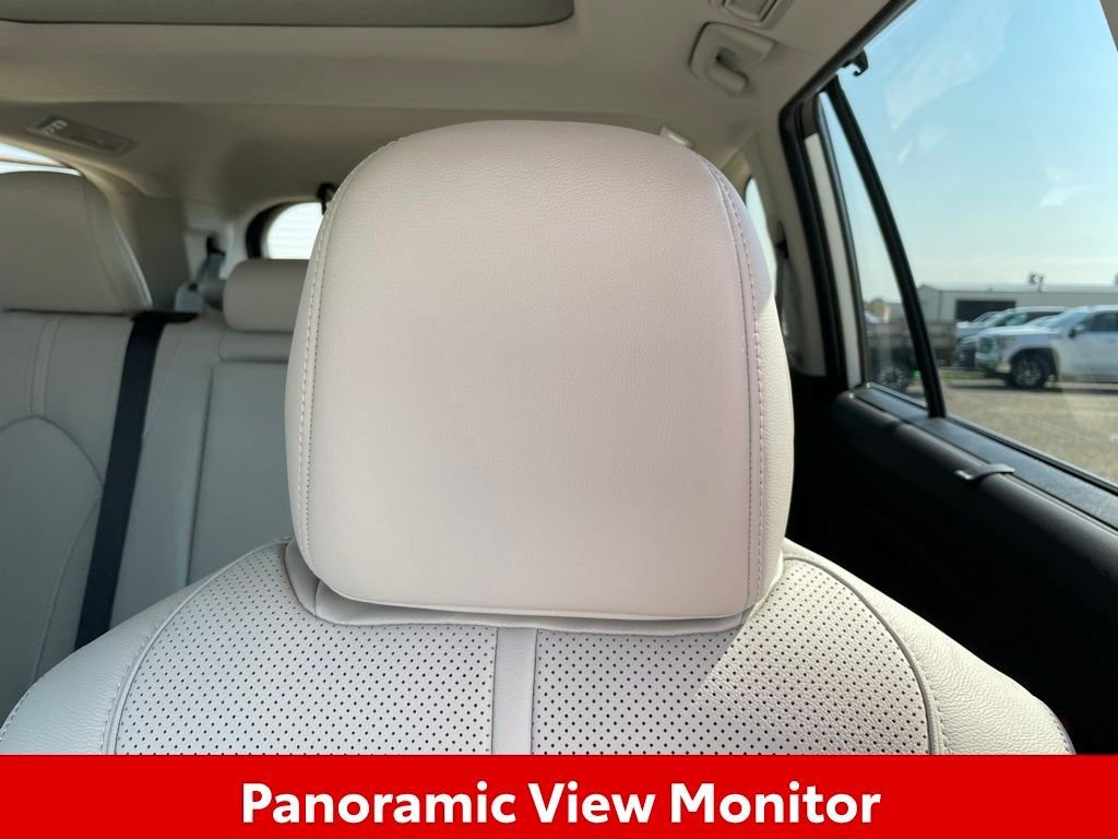New 2026 Toyota Grand Highlander AWD image 12
