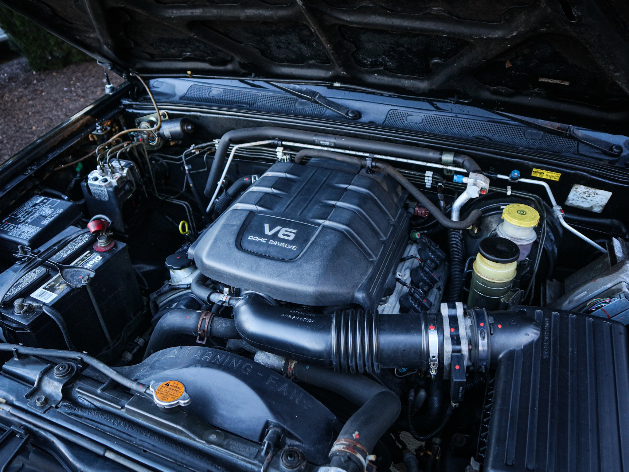 Used 2002 Isuzu Rodeo LS image 32