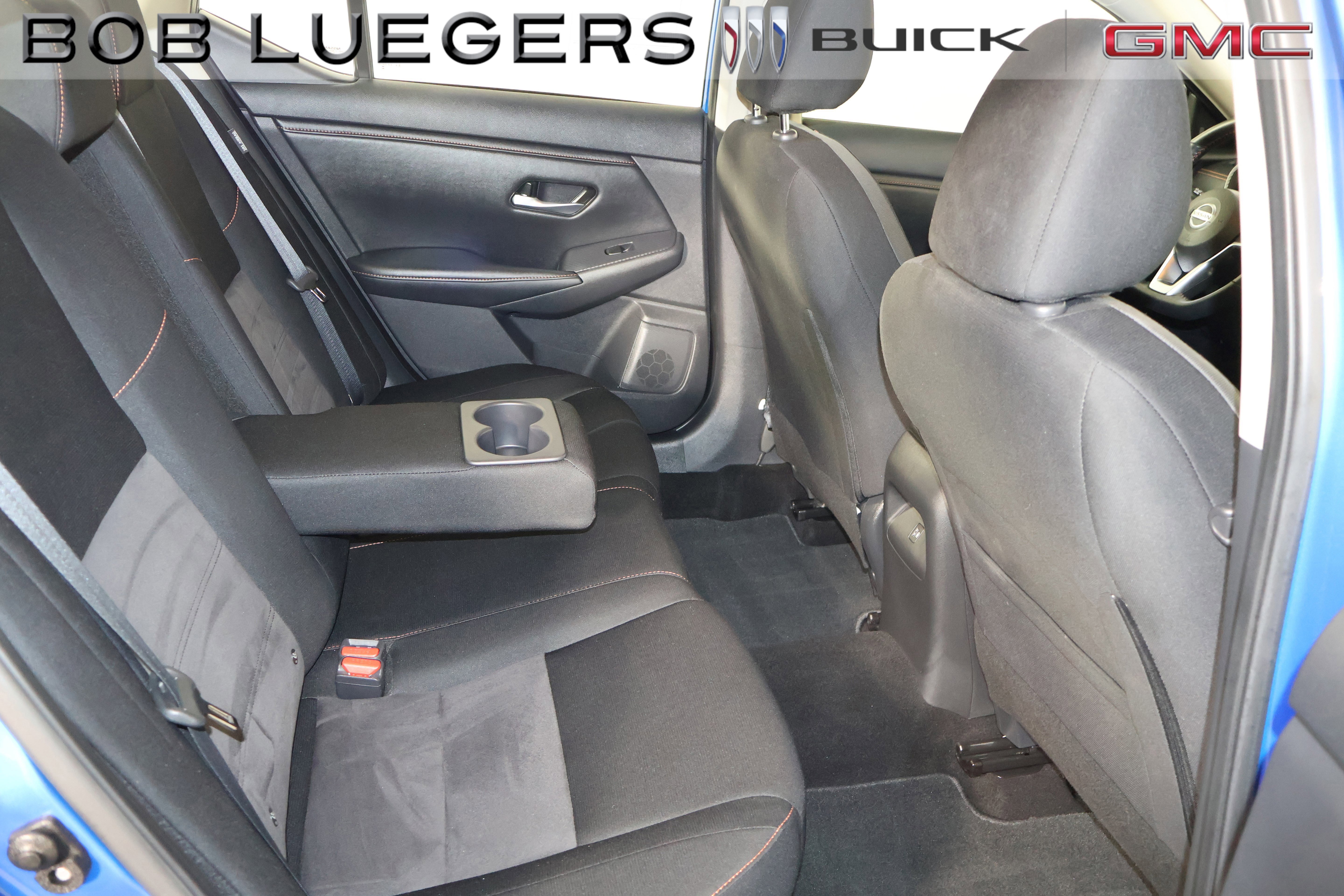 Used 2023 Nissan Sentra SR w/ Electronics Package image 17