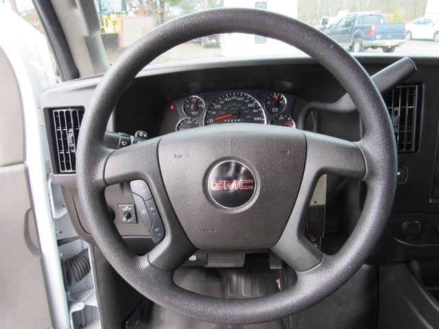 Used 2024 GMC Savana 2500 w/ Driver Convenience Package image 14