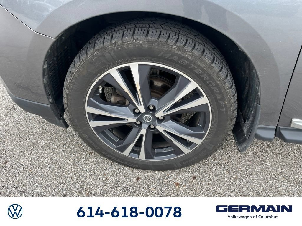 Used 2018 Nissan Pathfinder Platinum w/ Cargo Package AWD/4WD image 20