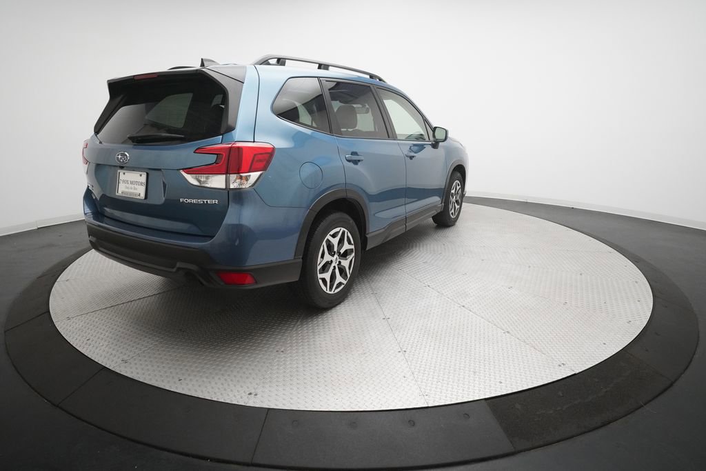 Certified 2024 Subaru Forester Premium AWD/4WD image 32