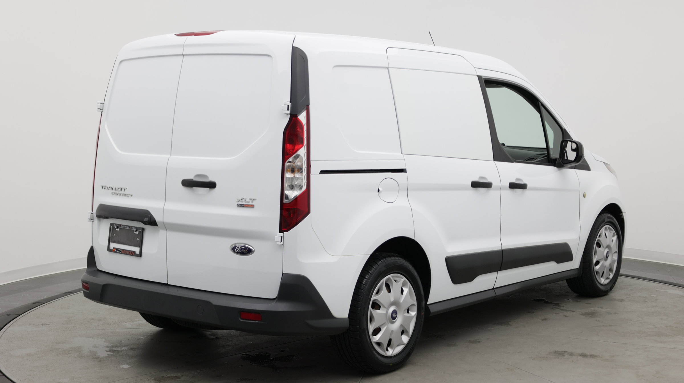 Used 2016 Ford Transit Connect XLT FWD image 7