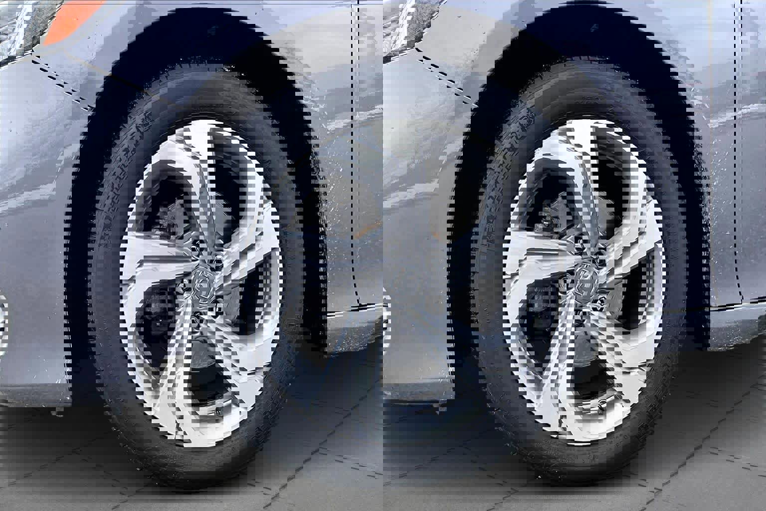 Used 2019 Honda Accord EX image 11