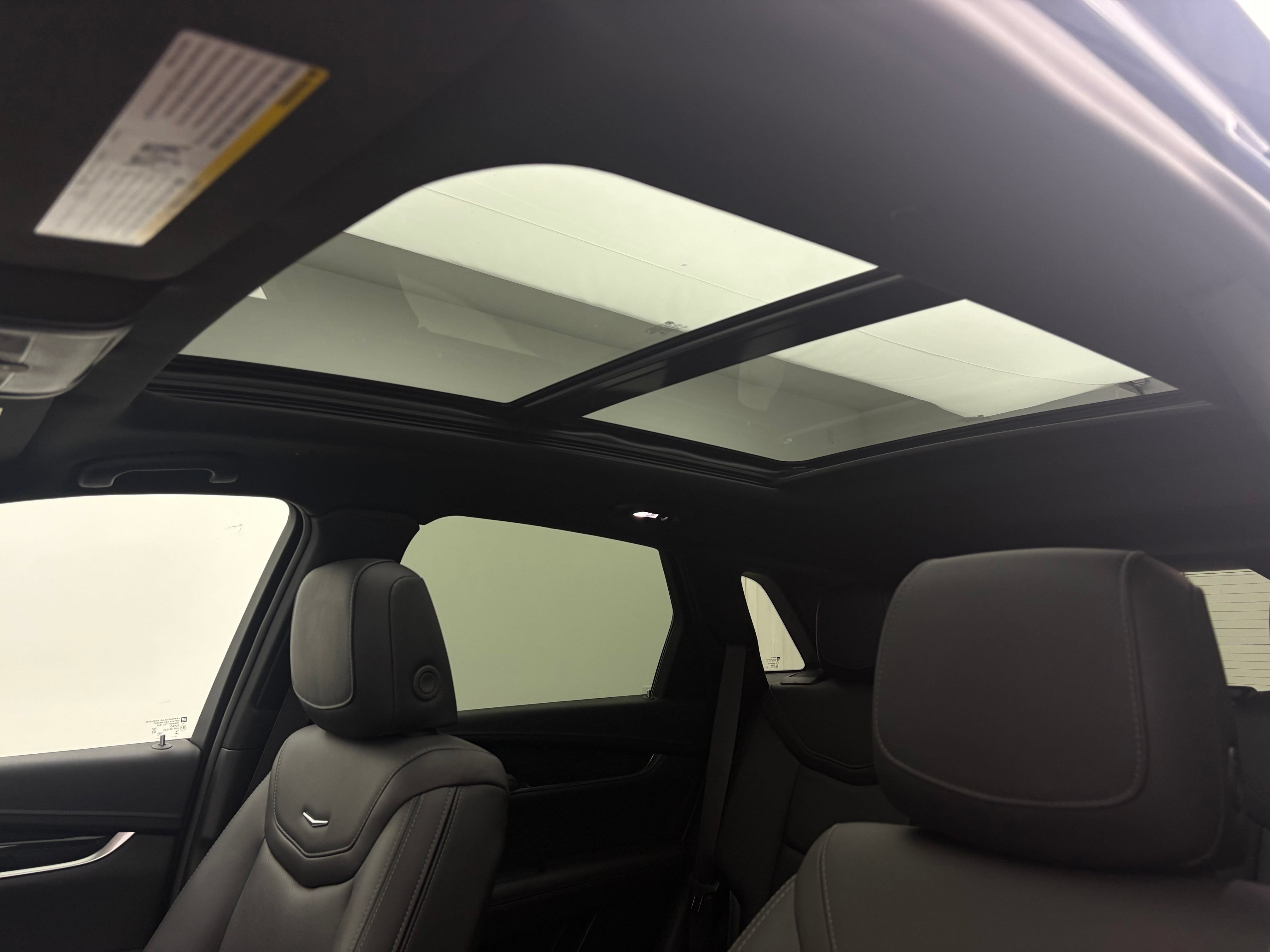 Used 2025 Cadillac XT5 Premium Luxury AWD/4WD image 5
