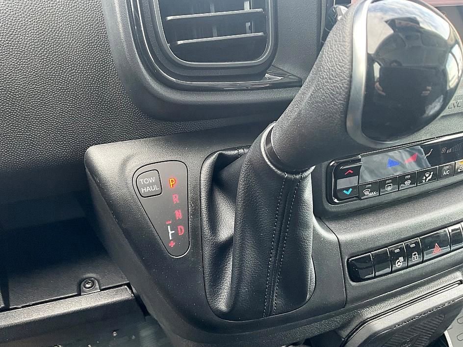 New 2026 RAM ProMaster 2500 w/ Premium Convenience Group FWD image 19