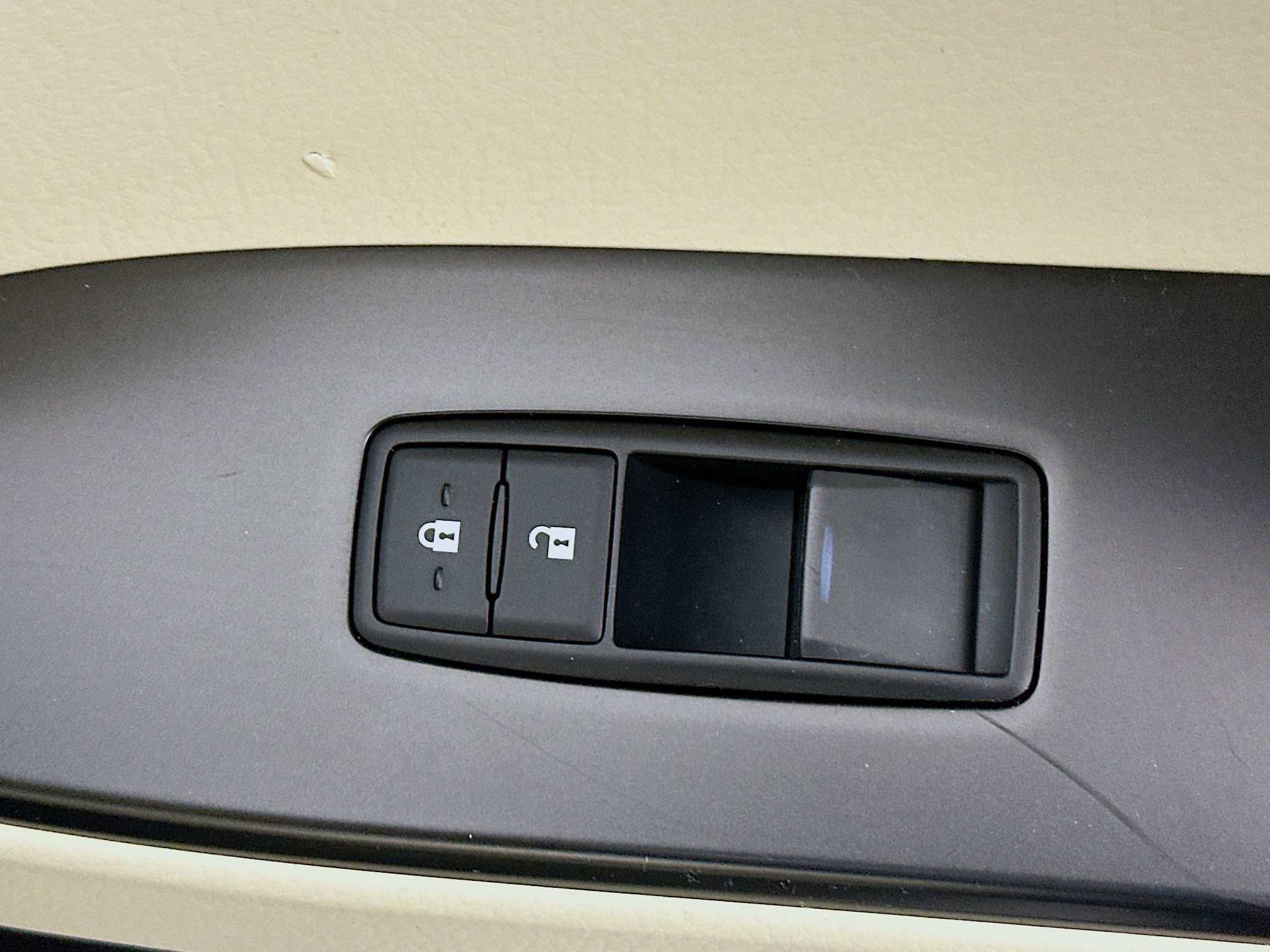 Used 2022 Lexus GX 460 Premium w/ Premium Package image 29