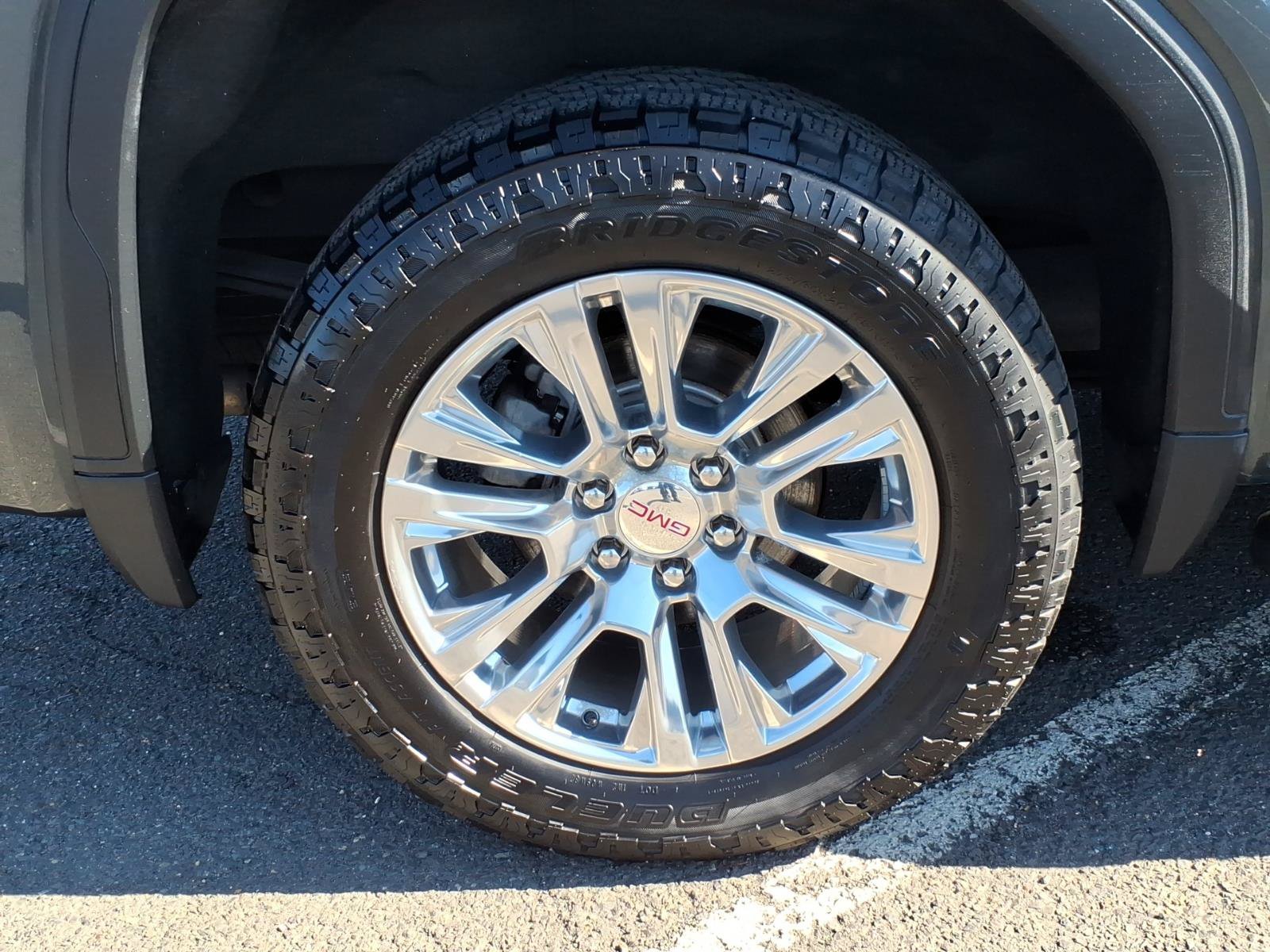 Used 2020 GMC Sierra 1500 Denali w/ Technology Package AWD/4WD image 7