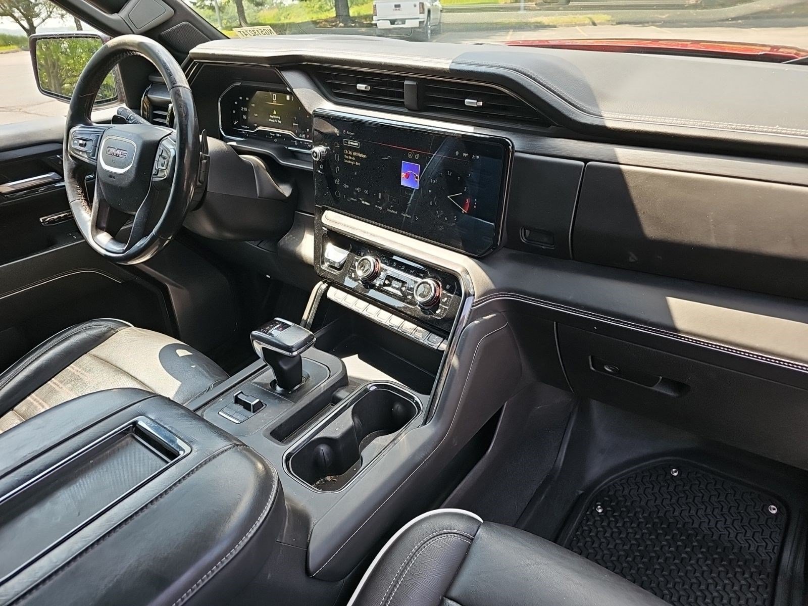 Used 2022 GMC Sierra 1500 AT4X AWD/4WD image 13