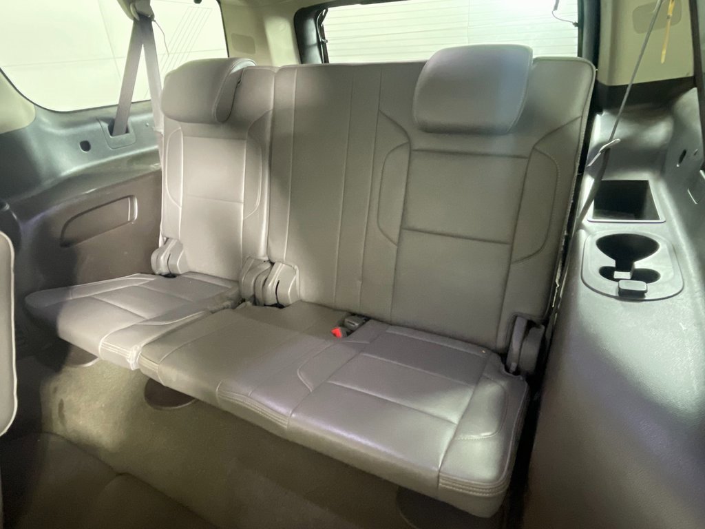 Used 2018 GMC Yukon XL Denali w/ Open Road Package image 25