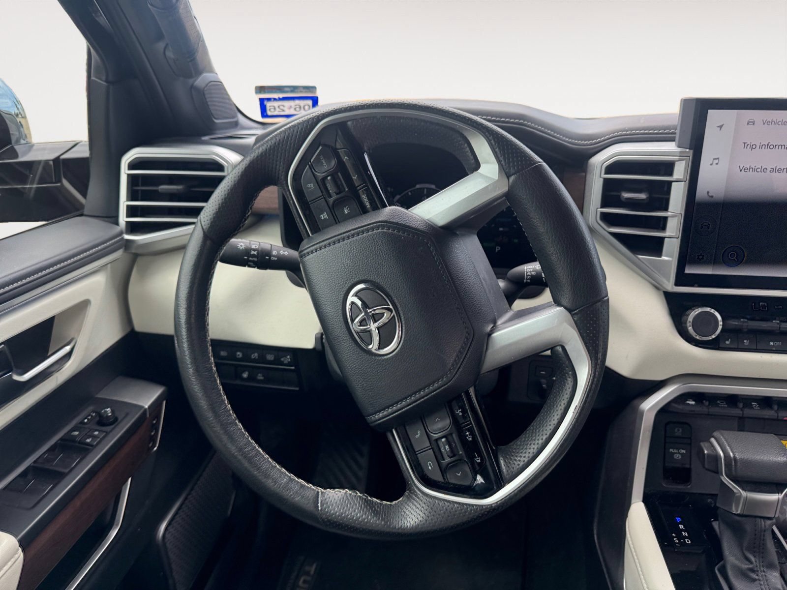 Used 2023 Toyota Tundra Capstone AWD/4WD image 12