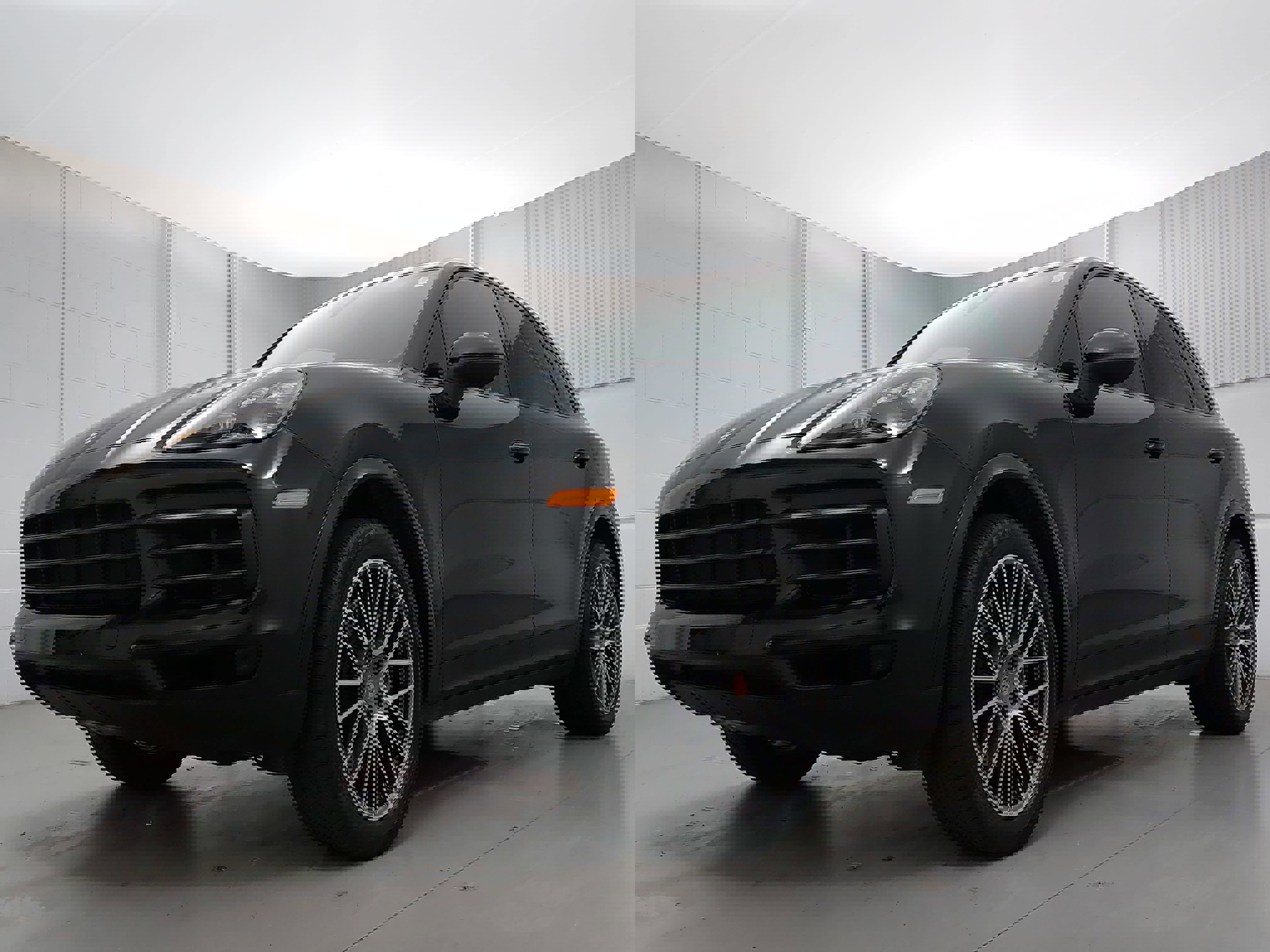 Used 2023 Porsche Cayenne Platinum Edition w/ Premium Package Plus image 1