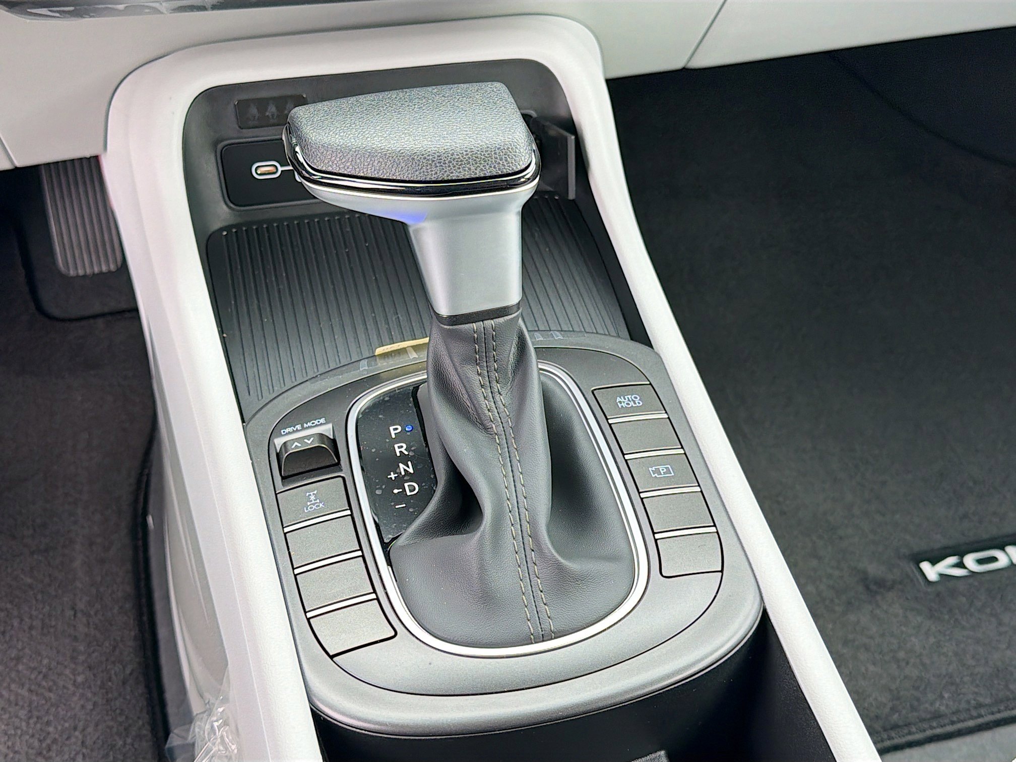 New 2026 Hyundai Kona SE AWD/4WD image 24