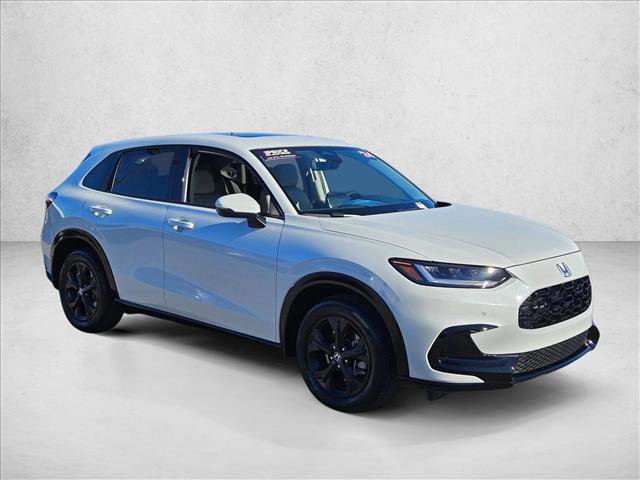 Used 2024 Honda HR-V EX-L image 3