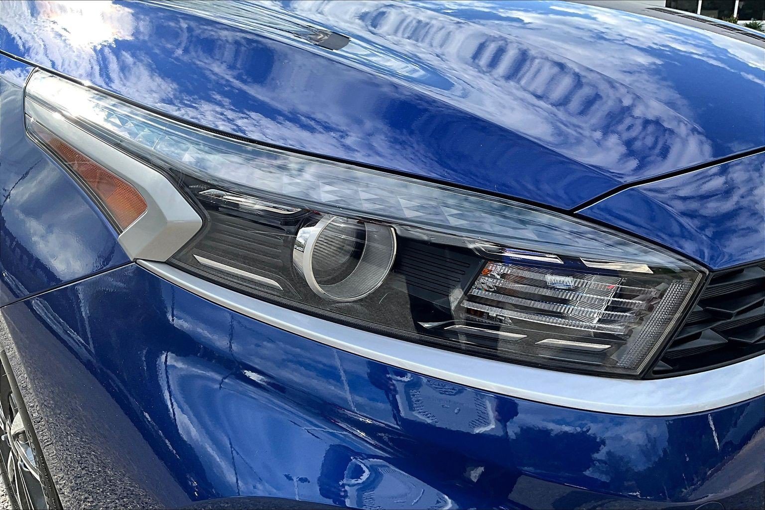 Used 2023 Kia Forte LXS w/ LXS Technology Package FWD image 29