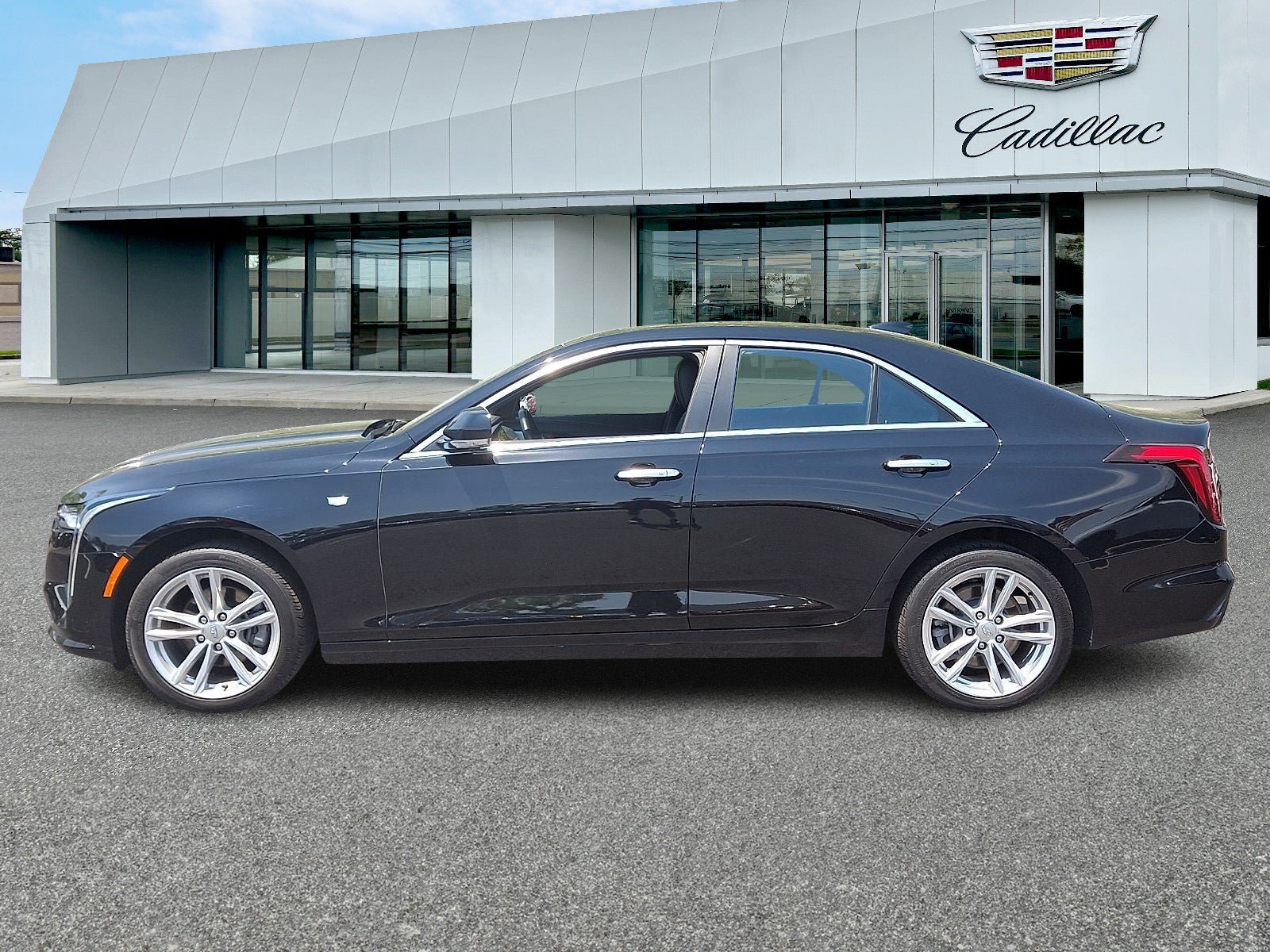 Certified 2023 Cadillac CT4 Luxury w/ Sun And Sound Package AWD/4WD image 2