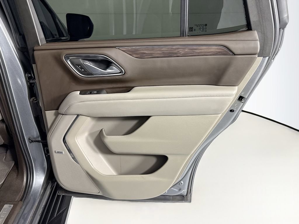 Used 2022 Chevrolet Tahoe LT AWD/4WD image 27