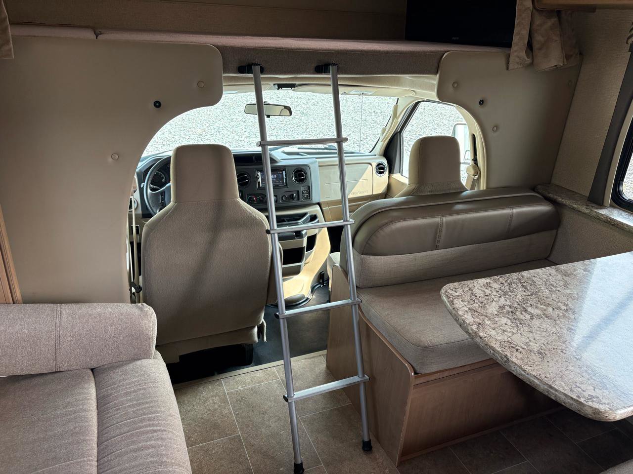 Used 2018 Ford E-450 and Econoline 450 Super Duty w/ Motorhome Prep Package RWD image 47