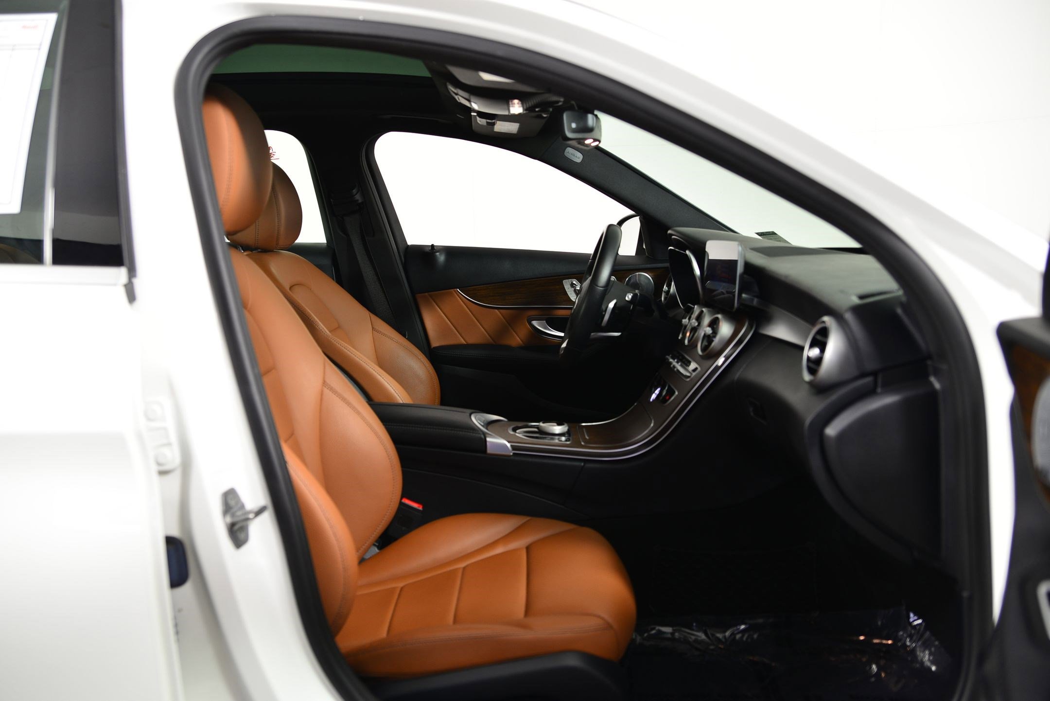 Used 2019 Mercedes-Benz C 300 4MATIC Sedan image 21