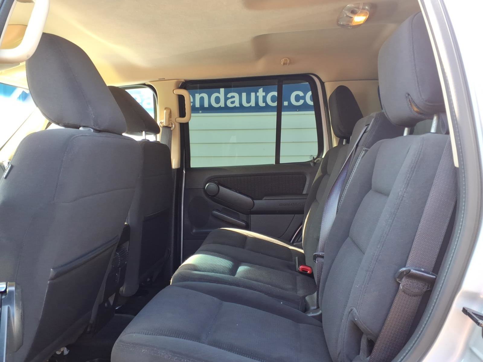 Used 2010 Ford Explorer XLT AWD/4WD image 8