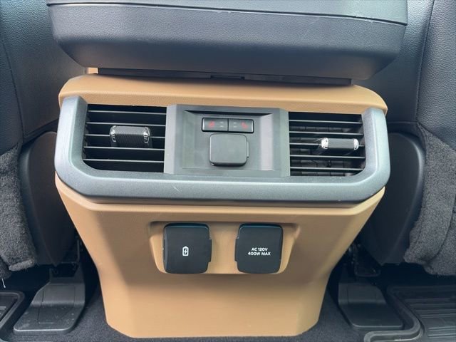 Used 2023 Ford F150 Lariat w/ Equipment Group 502A High image 26