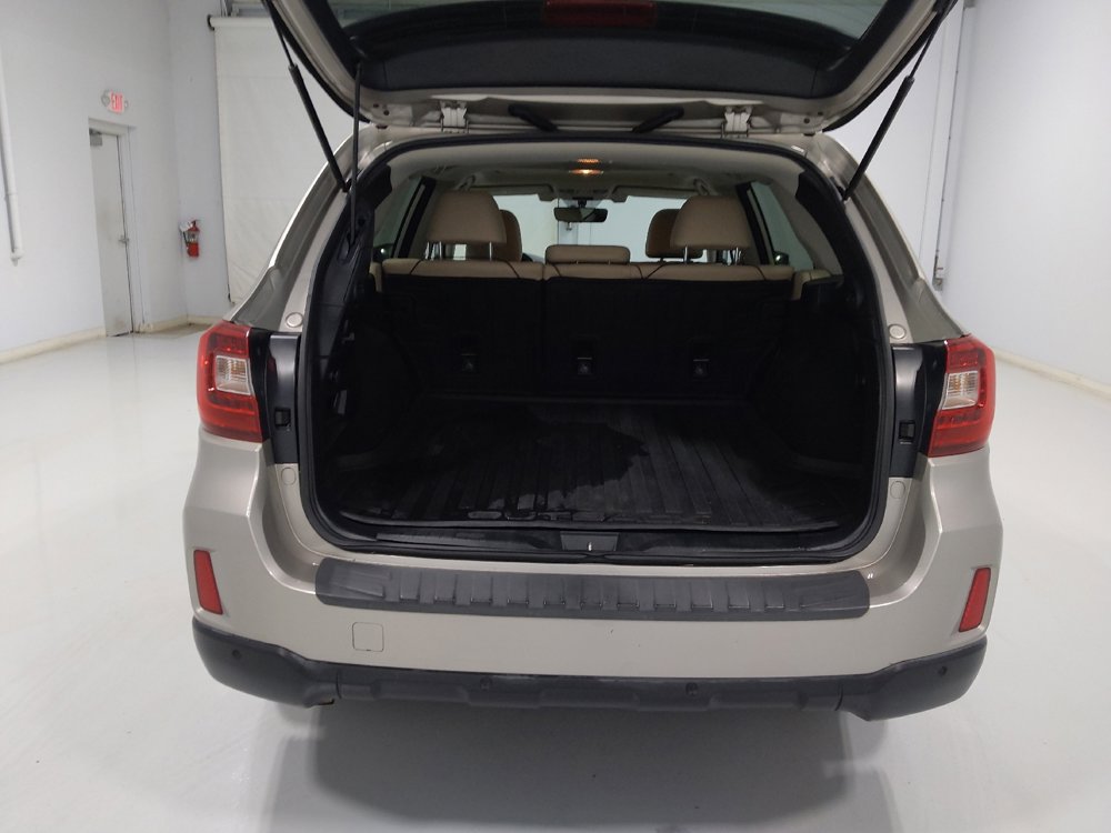 Used 2017 Subaru Outback 2.5i Limited image 29