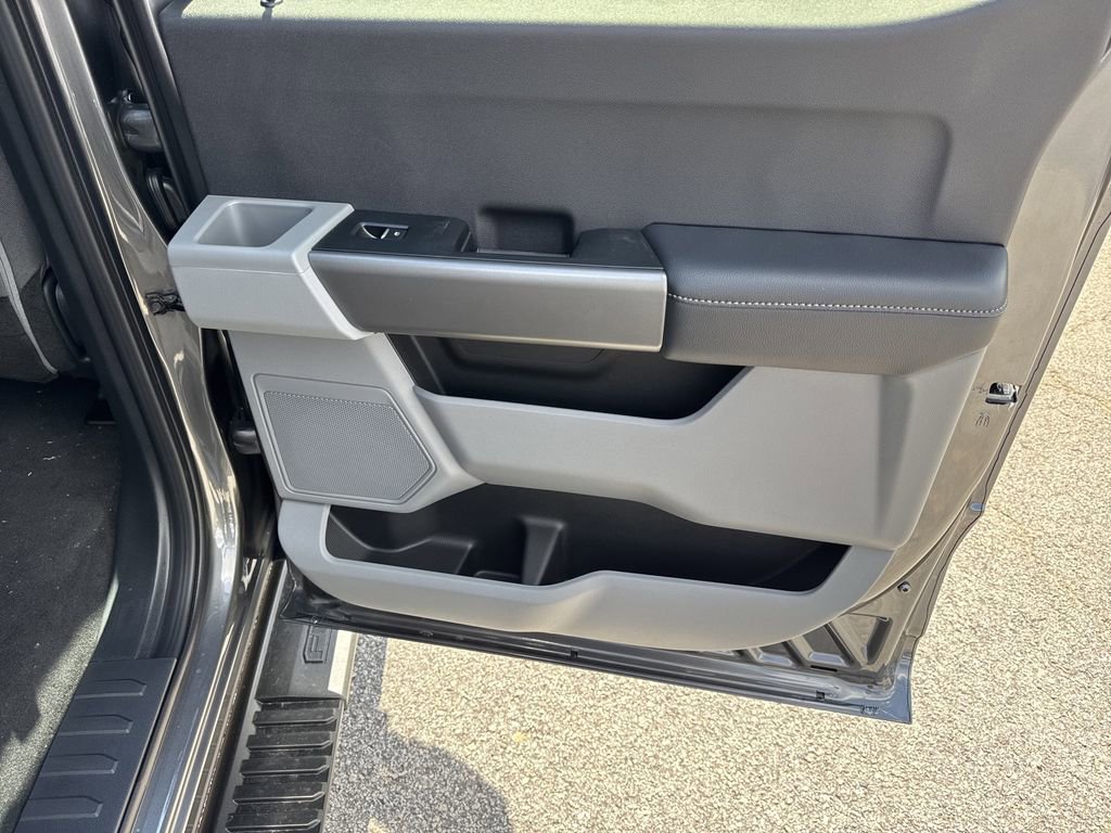 New 2026 Ford F250 XL w/ STX Appearance Package image 16