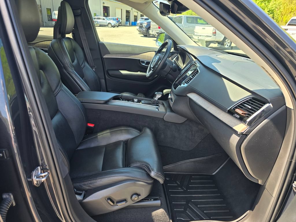 Used 2021 Volvo XC90 T6 Inscription AWD/4WD image 32